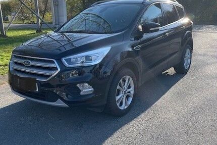 Ford Kuga 117.000 km 15.500 &euro; Ellerhoop 25373