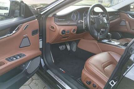 Maserati Quattroporte 41.500 km 63.500 &euro; Hamburg 20539