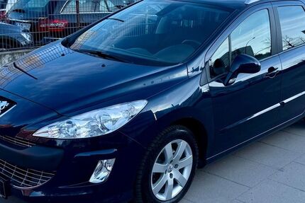 Peugeot 308 84.000 km 5.450 &euro; Hamburg 20097