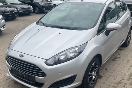 Ford Fiesta 82.140 km 4.999 &euro; Hamburg 21107