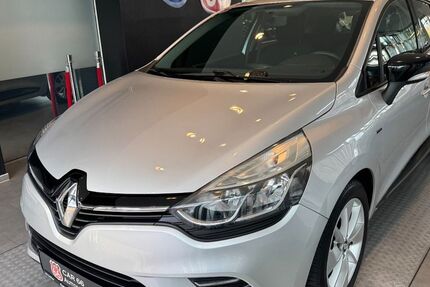 Renault Clio 62.000 km 12.900 &euro; Hamburg 22547