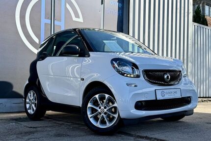 Smart ForTwo 119.600 km 8.990 &euro; Hamburg 22043