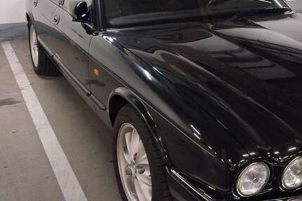 Jaguar XJ 105.000 km 13.500 € Henstedt-Ulzburg 24558
