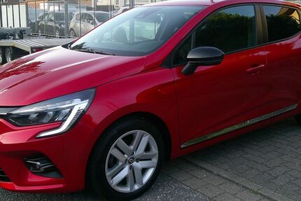 Renault Clio 42.195 km 11.950 &euro; Neu Wulmstorf (Hamburg) 21629