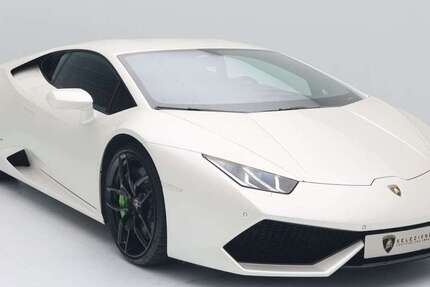 Lamborghini Huracán 30.115 km 219.900 € Hamburg 22143