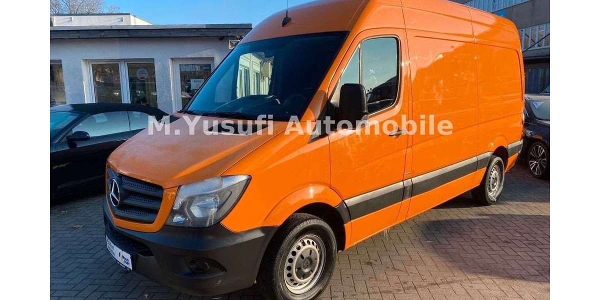Mercedes-Benz Sprinter 132.609 km 15.990 &euro; Hamburg 22159