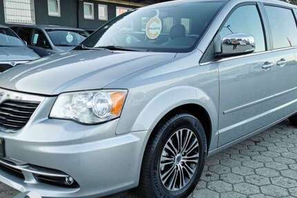 Lancia Voyager 15.509 km 31.950 € Stelle 21435