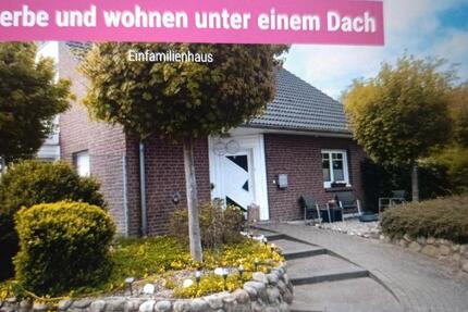 Einfamilienhaus,hell, modern mit Halle 4 zimmer