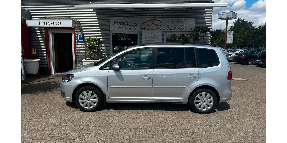 VW Touran 186.000 km 4.950 &euro; Winsen (Luhe). 21423