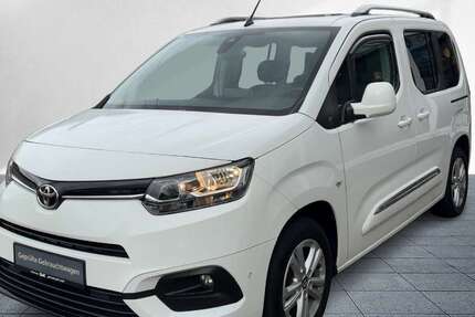 Toyota Proace City 46.275 km 19.480 &euro; Hamburg 22047