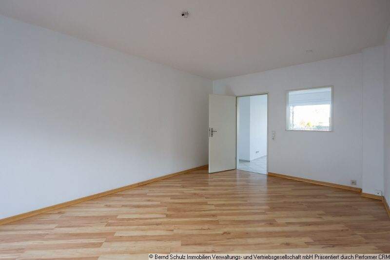 Etagenwohnung Rellingen - 3 Zimmer, 83 m&sup2;, 299.000&euro; | Angebot:25706076