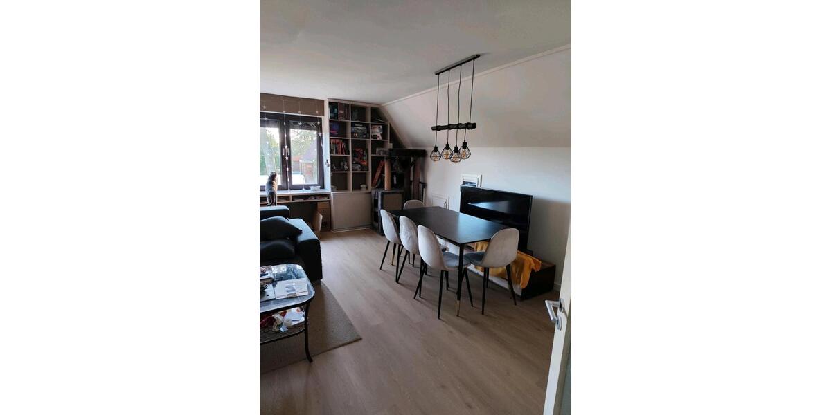 Dachgeschoßwohnung Norderstedt Friedrichsgabe - 3 Zimmer, 88 m&sup2;, 1.200&euro; | Angebot:25392347
