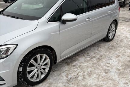 VW Touran 241.000 km 12.000 &euro; Glinde 21509