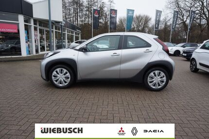 Toyota Aygo (X) 13.210 km 12.590 &euro; Buxtehude 21614