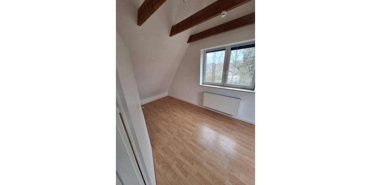 Doppelhaushälfte Tornesch - 6 Zimmer, 150 m&sup2;, 519.000&euro; | Angebot:26089758