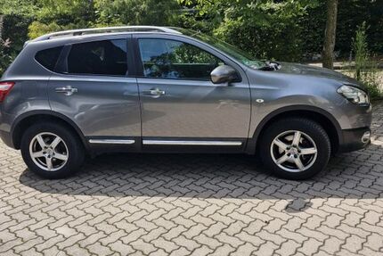 Nissan Qashqai 144.000 km 6.500 &euro; Hamburg 22559