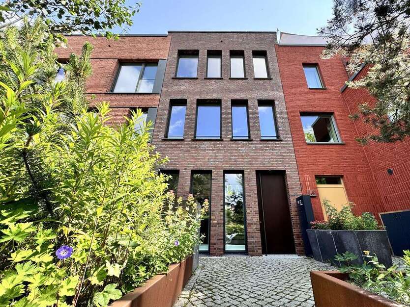 Haus zum Kaufen in Hamburg 1.889.000 € 188.1 m²