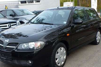 Nissan Almera 99.000 km 2.799 &euro; Hamburg 22559