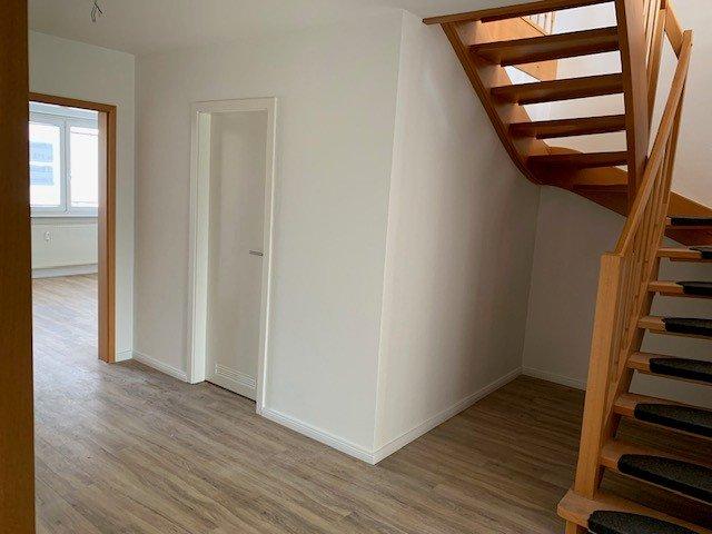 Maisonettenwohnung Norderstedt Garstedt - 3 Zimmer, 113 m&sup2;, 1.450&euro; | Angebot:26249733
