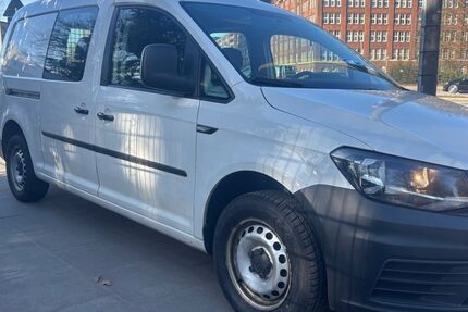 VW Caddy 223.000 km 9.300 &euro; Hamburg 20097