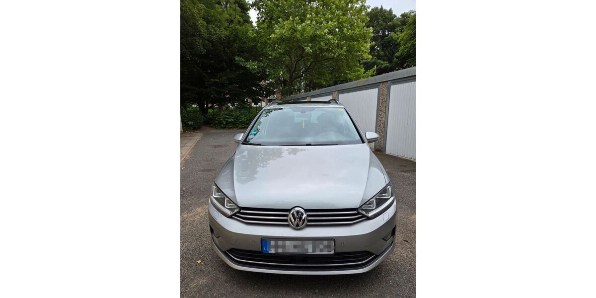 VW Golf Sportsvan 47.747 km 14.800 &euro; Hamburg 22359