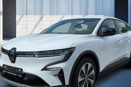 Renault Megane E-TECH 23.832 km 24.990 &euro; Hamburg 20537