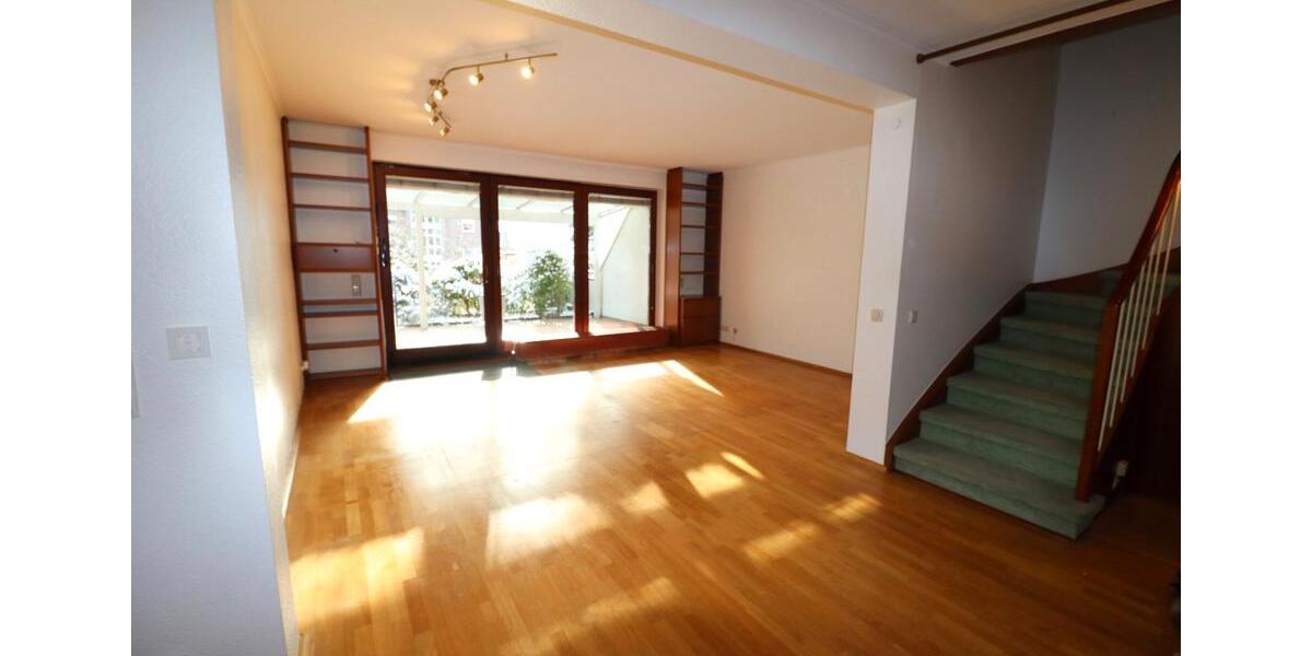 Reihenhaus Norderstedt Garstedt - 5 Zimmer, 105 m&sup2;, 449.000&euro; | Angebot:26355233