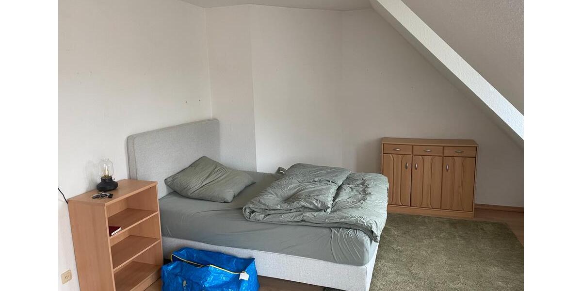Dachgeschoßwohnung Hamburg Wandsbek - 1 Zimmer, 33 m&sup2;, 500&euro; | Angebot:26235317