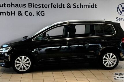 VW Touran 26.350 km 37.680 &euro; Wedel 22880