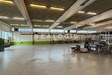 ca. 615 m² ebenerdige Lager-Produktionsfläche mit Büro zimmer
