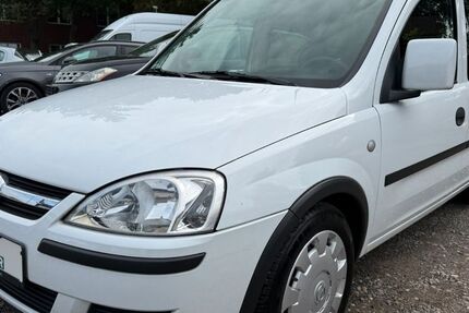 Opel Combo 117.807 km 3.590 &euro; Hamburg 22179