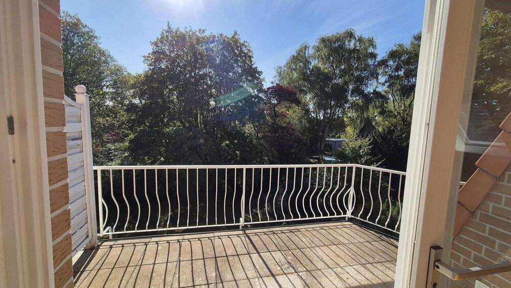 Etagenwohnung Wellingsbüttel Wellingsbüttel - 2 Zimmer, 85 m&sup2;, 440.000&euro; | Angebot:24835052