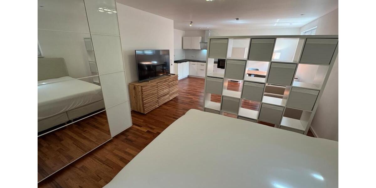Etagenwohnung Hamburg Wandsbek - 5 Zimmer, 190 m&sup2;, 3.000&euro; | Angebot:26258753