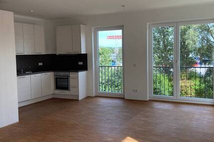 Tolle 3 Zimmer Wohnung im 2.OG mit Balkon in den Glasbläserhöfen!