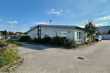 Halle in Schenefeld 1.864 € 233 m² zimmer