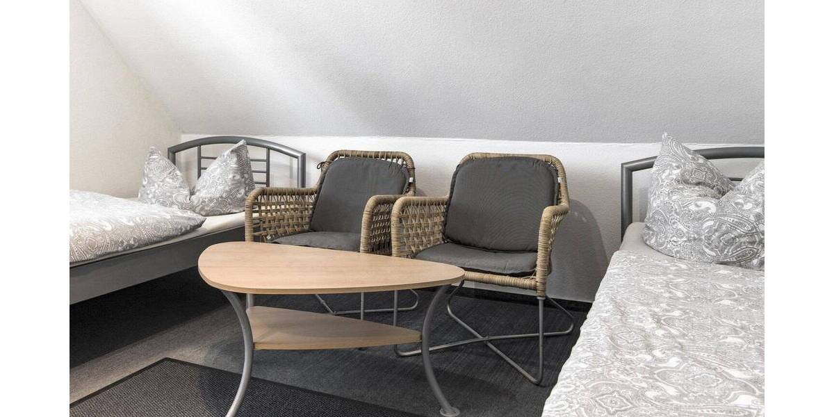 Etagenwohnung Norderstedt Garstedt - 5 Zimmer, 146 m&sup2;, 2.200&euro; | Angebot:26730976