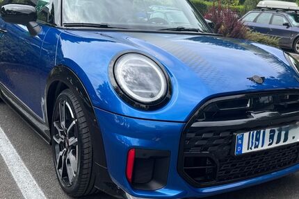 Mini John Cooper Works Cabrio 2.600 km 44.990 &euro; Pinneberg 25421