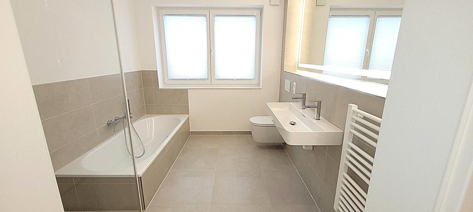 Terrassenwohnung Stapelfeld - 3.5 Zimmer, 84 m&sup2;, 1.660&euro; | Angebot:26402688