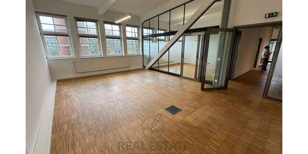 Gewerbeobjekt Hamburg Hamm - 3 Zimmer, 140 m&sup2;, 2.310&euro; | Angebot:26933782