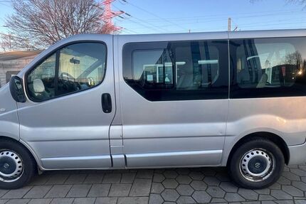 Opel Vivaro 358.750 km 5.800 € Hamburg 21079