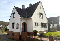 Flexibel nutzbares, äußerst gepflegtes Dreifamilienhaus in der Nähe der Fischbeker Heide!