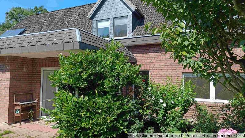 Einfamilienhaus Quickborn - 8 Zimmer, 210 m&sup2;, 2.490&euro; | Angebot:24270703