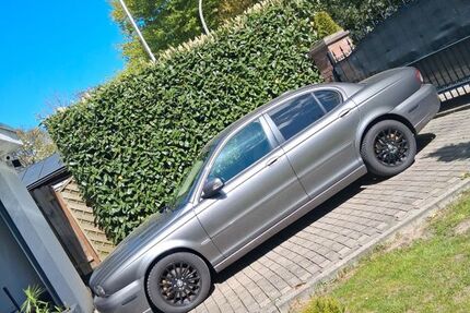 Jaguar X-Type 230.000 km 4.550 &euro; Hamburg 21031