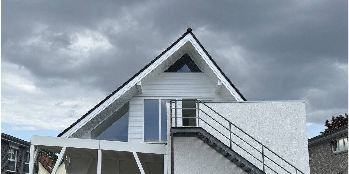 Einfamilienhaus Hamburg Schnelsen - 9 Zimmer, 236 m&sup2;, 899.000&euro; | Angebot:26795172