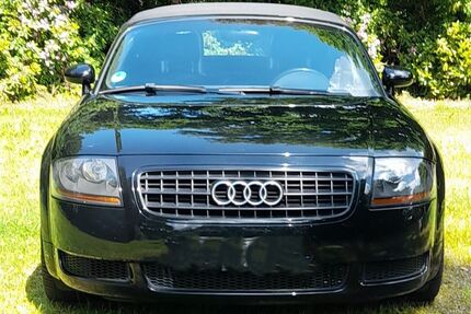Audi TT 167.055 km 6.750 &euro; Hamburg 22397