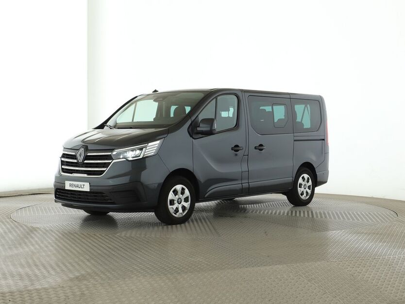 Renault Trafic 24.704 km 35.990 € Hamburg 22763