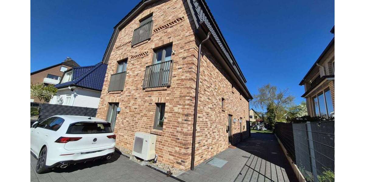 Einfamilienhaus Norderstedt Garstedt - 4.5 Zimmer, 137 m&sup2;, 2.585&euro; | Angebot:26854854
