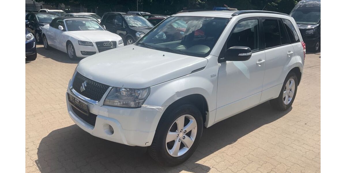 Suzuki Grand Vitara 293.800 km 2.999 &euro; Hamburg 21107