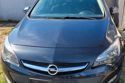 Opel Astra 194.766 km 2.300 &euro; Pinneberg 25421