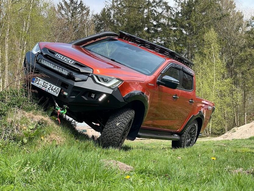 D-Max